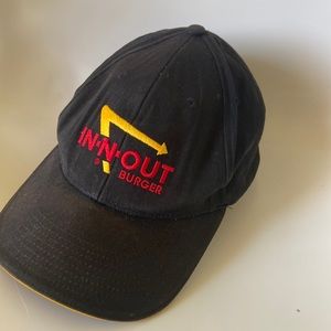 super cute in-n-out burger hat!!